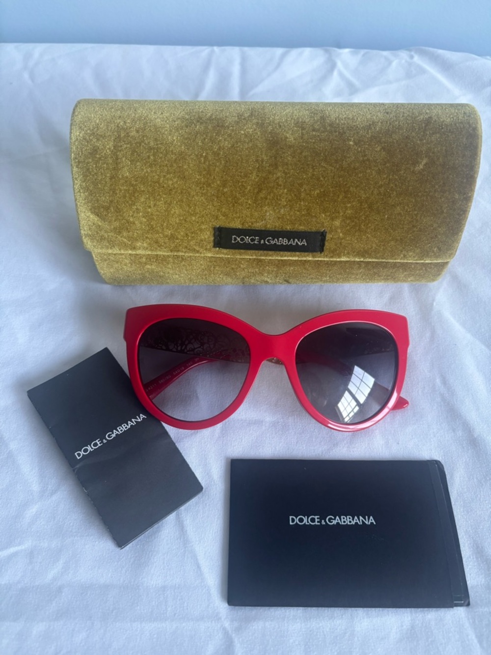 Dolce & Gabbana Red Cat-Eye Sunglasses with Gold Velvet Case